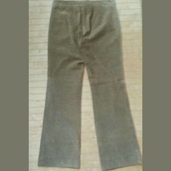 Genuine Suede Straight Leg Trouser BCBG MaxAzria Sz. 6 - Picture 8 of 8